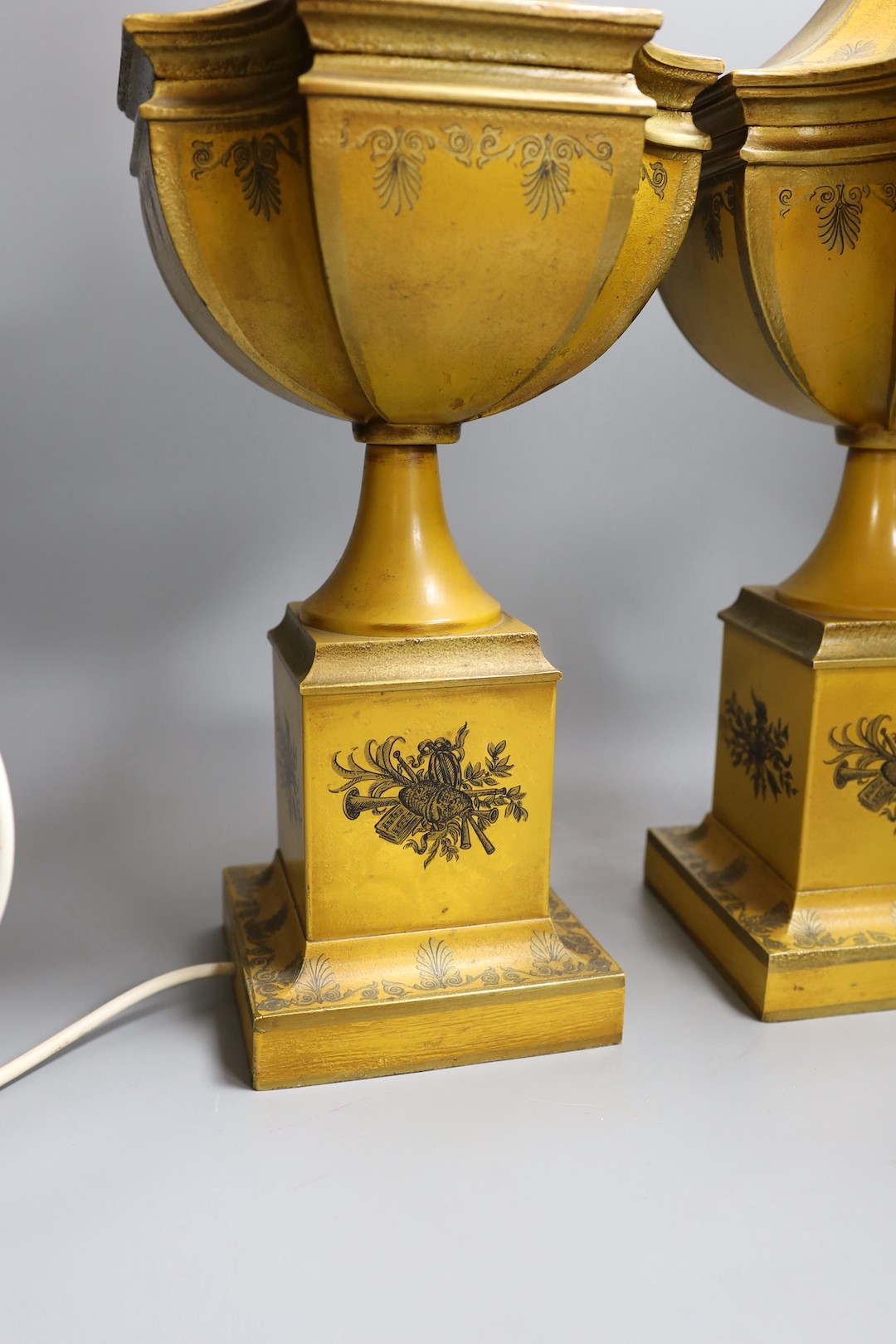 A pair of decorative painted table toleware lamps, on squared base - 69cm high